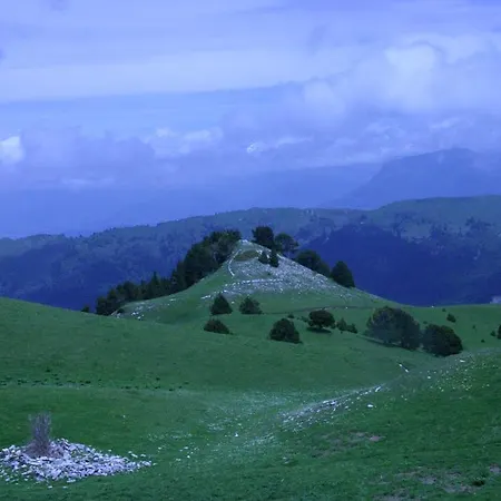 Le Mas De Saint-ferreol Studio شقة *