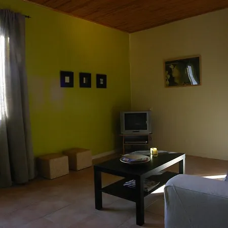 Le Mas De Saint-ferreol Studio شقة *